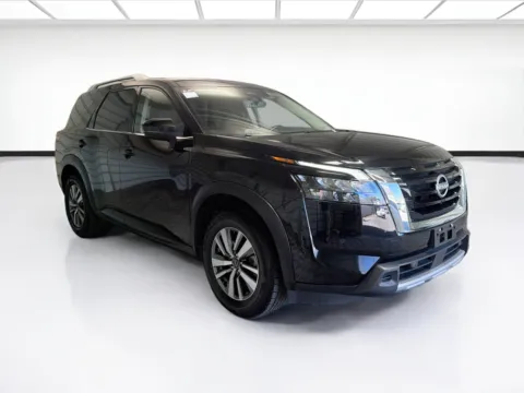 Another view of 2025 Nissan Pathfinder SL for sale in Montclair, CA at STG Montclair