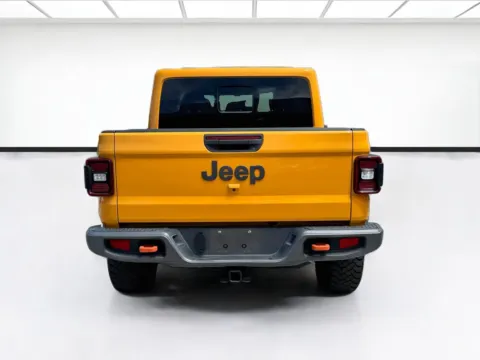 More photos of 2021 Jeep Gladiator Mojave at STG Montclair, CA