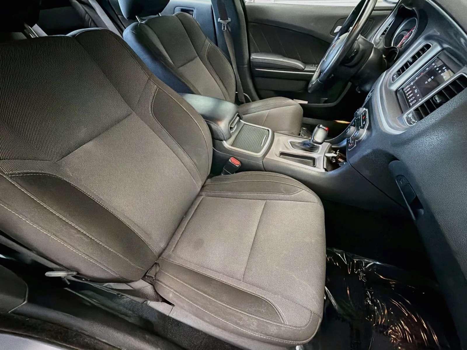Dodge Charger photo 15