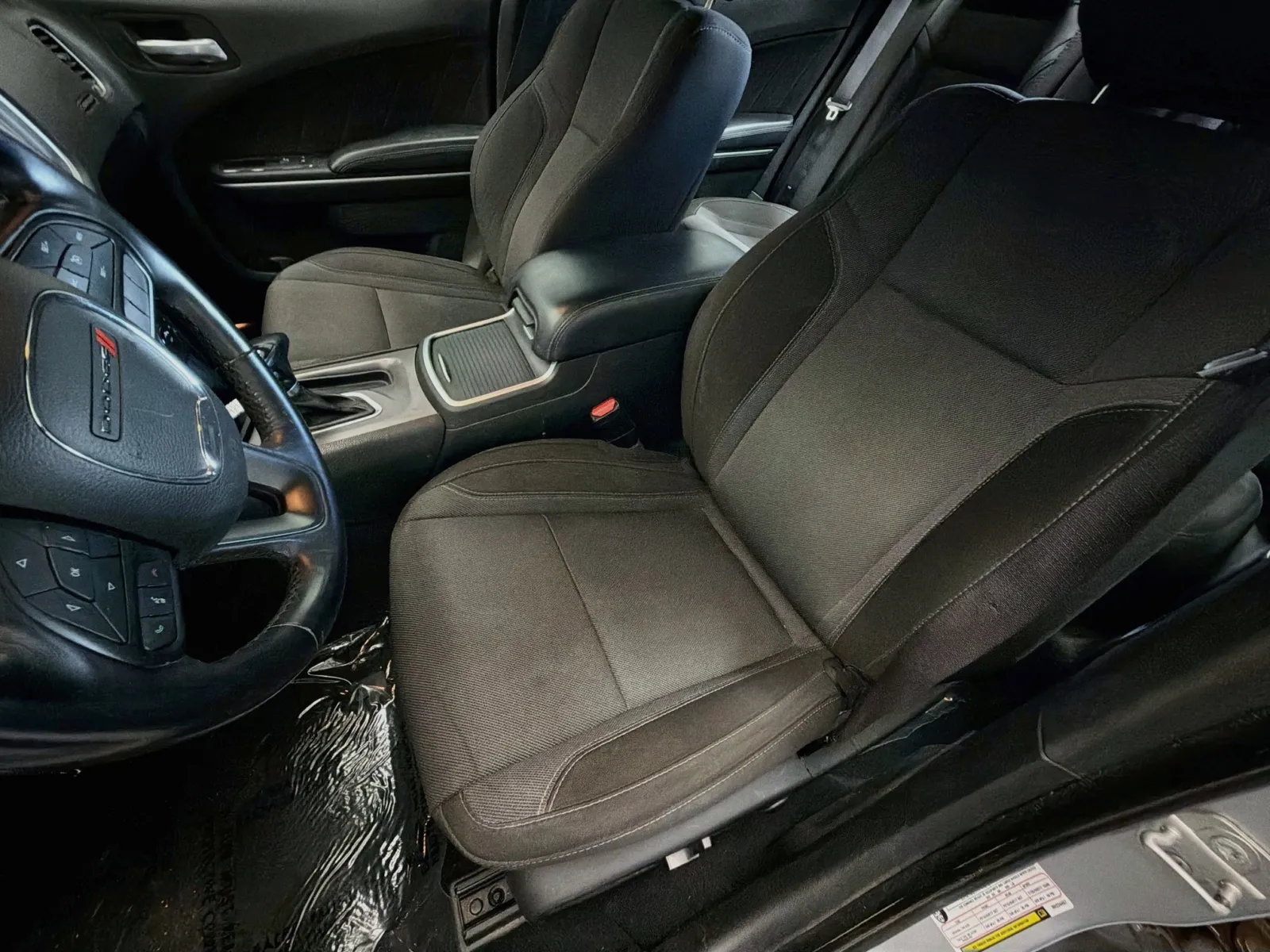 Dodge Charger photo 11