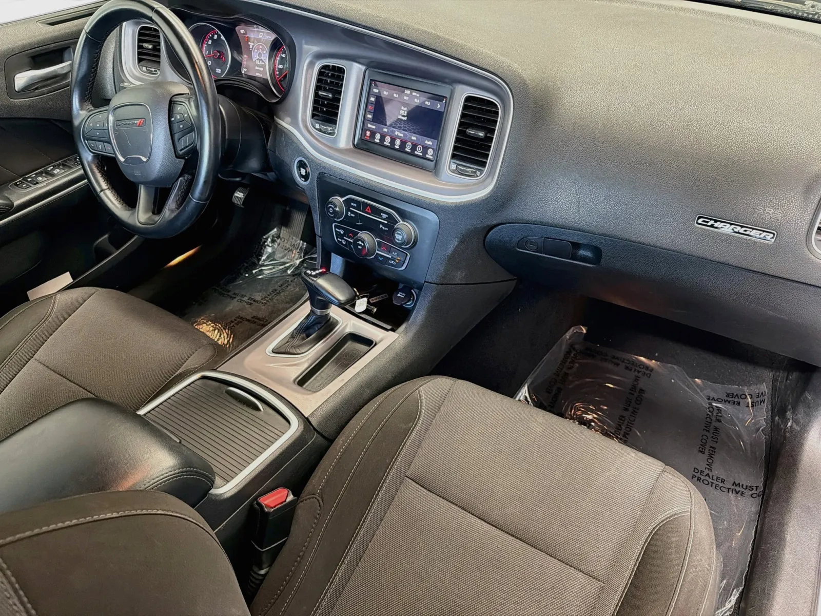 Dodge Charger photo 12