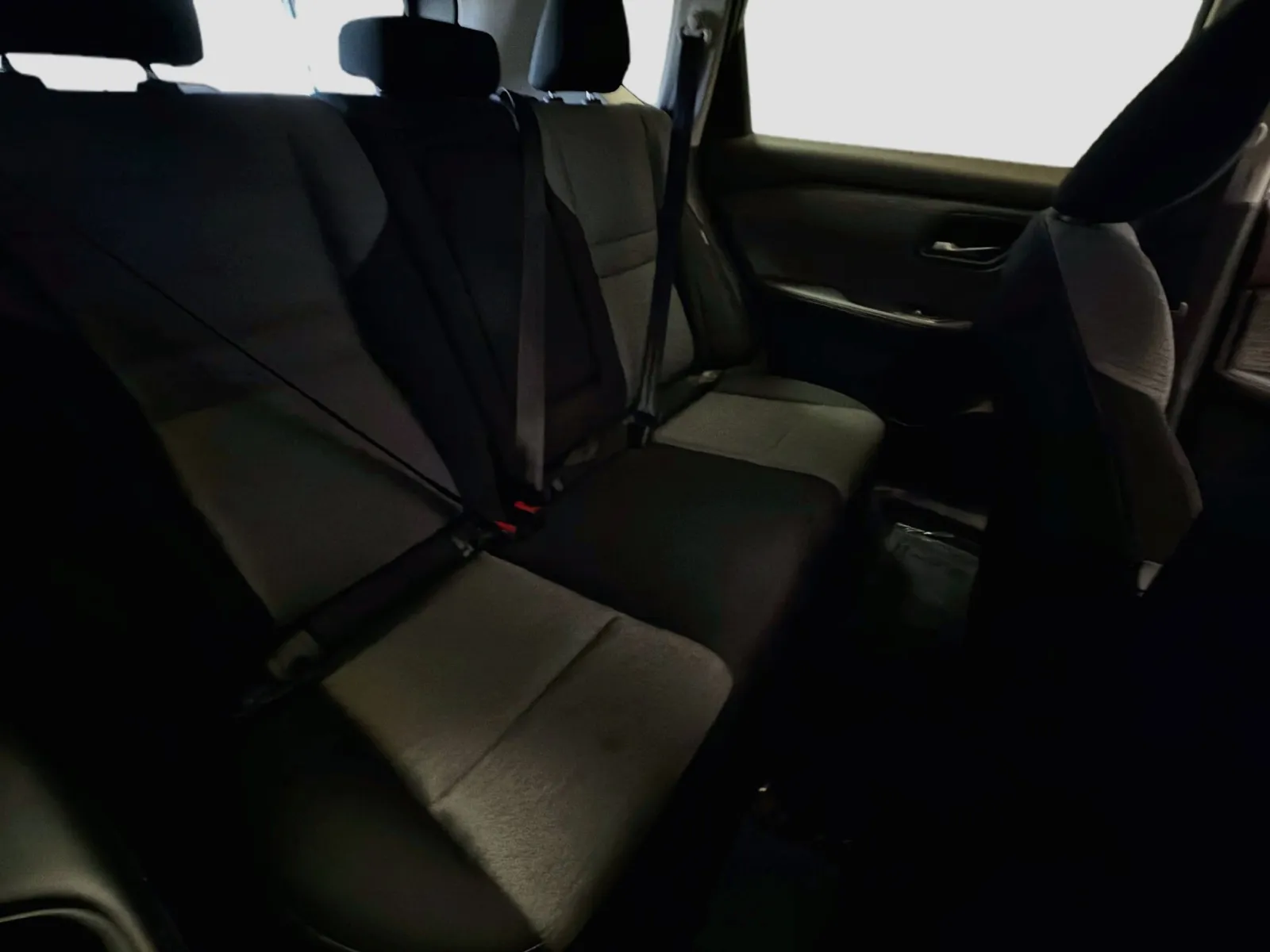 Nissan Rogue photo 14