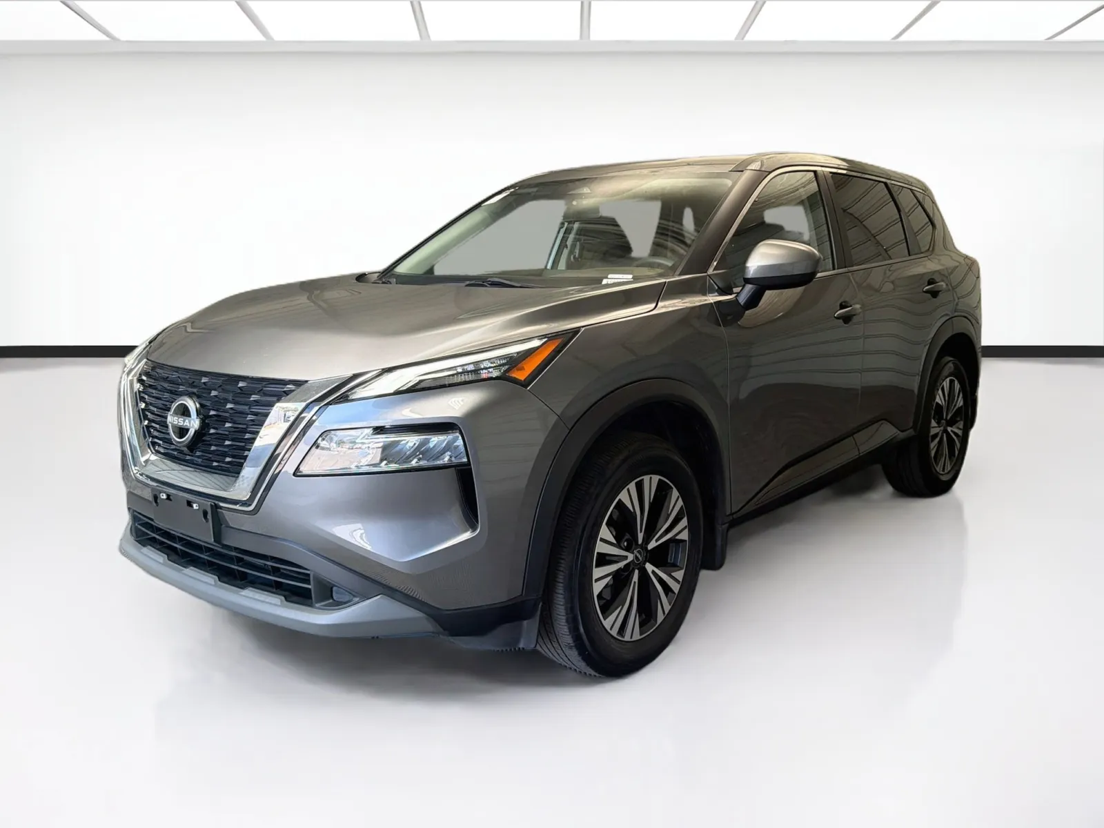 Gray 2023 Nissan Rogue SV for sale in Montclair, CA