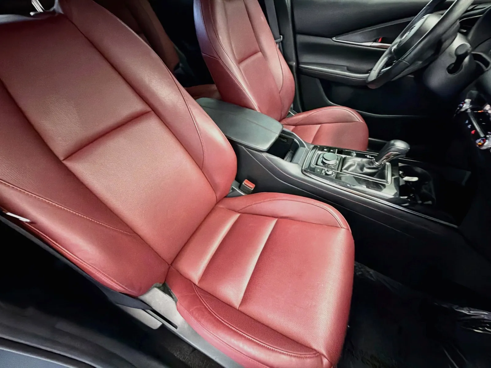 Mazda CX-30 photo 15