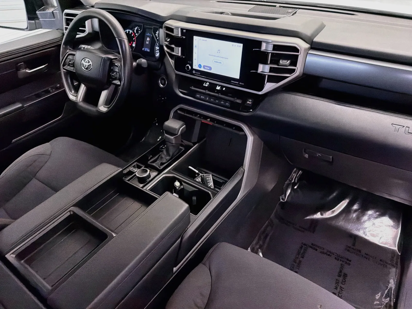 Toyota Tundra photo 11