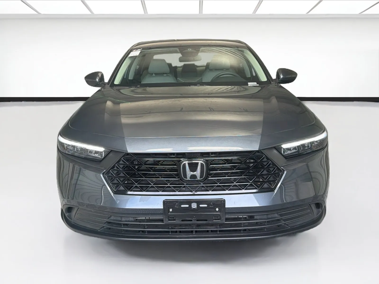 Honda Accord photo 2