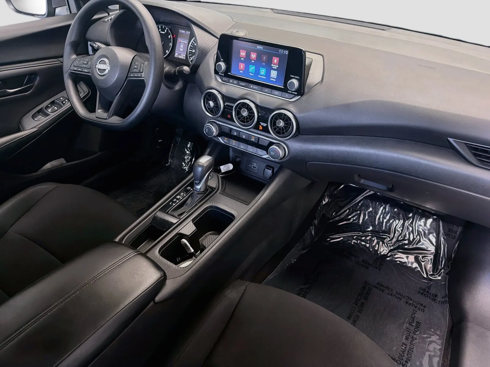 Nissan Sentra photo 11