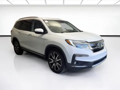 Another view of 2021 Honda Pilot Elite for sale in Montclair, CA at STG Montclair