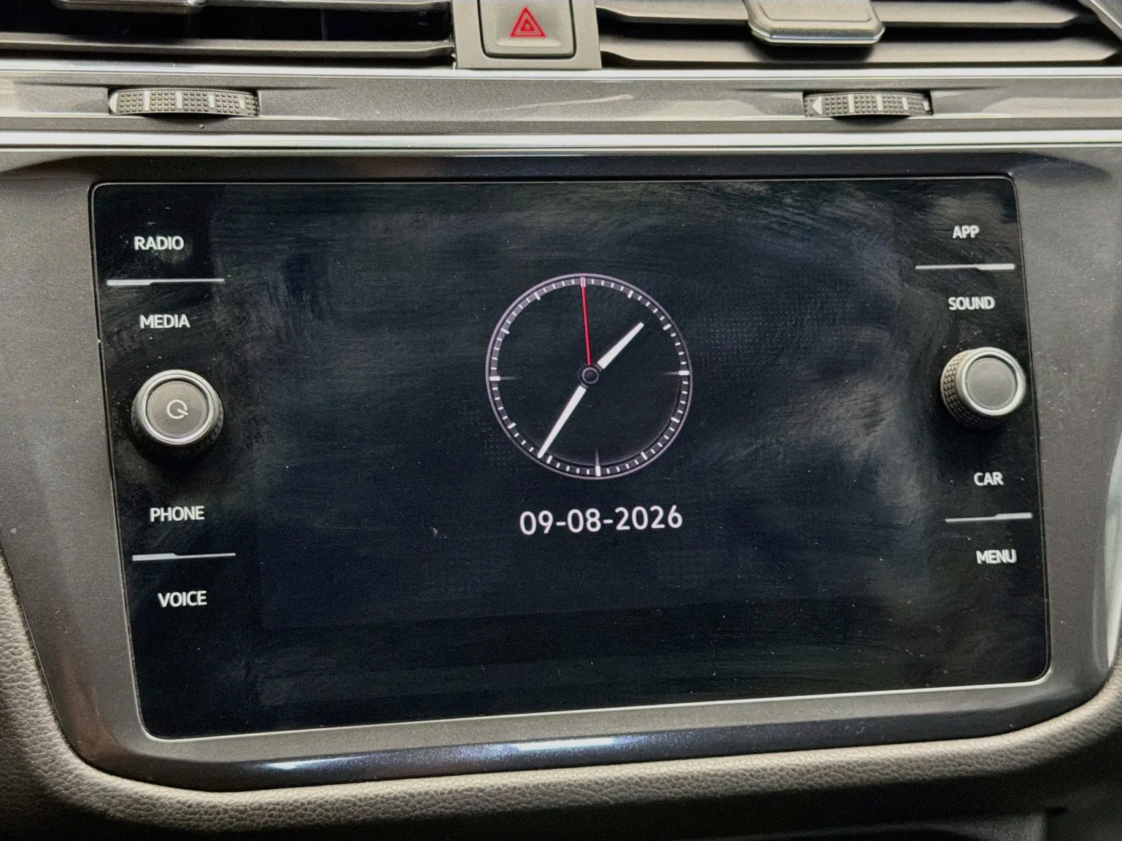 Volkswagen Tiguan photo 8