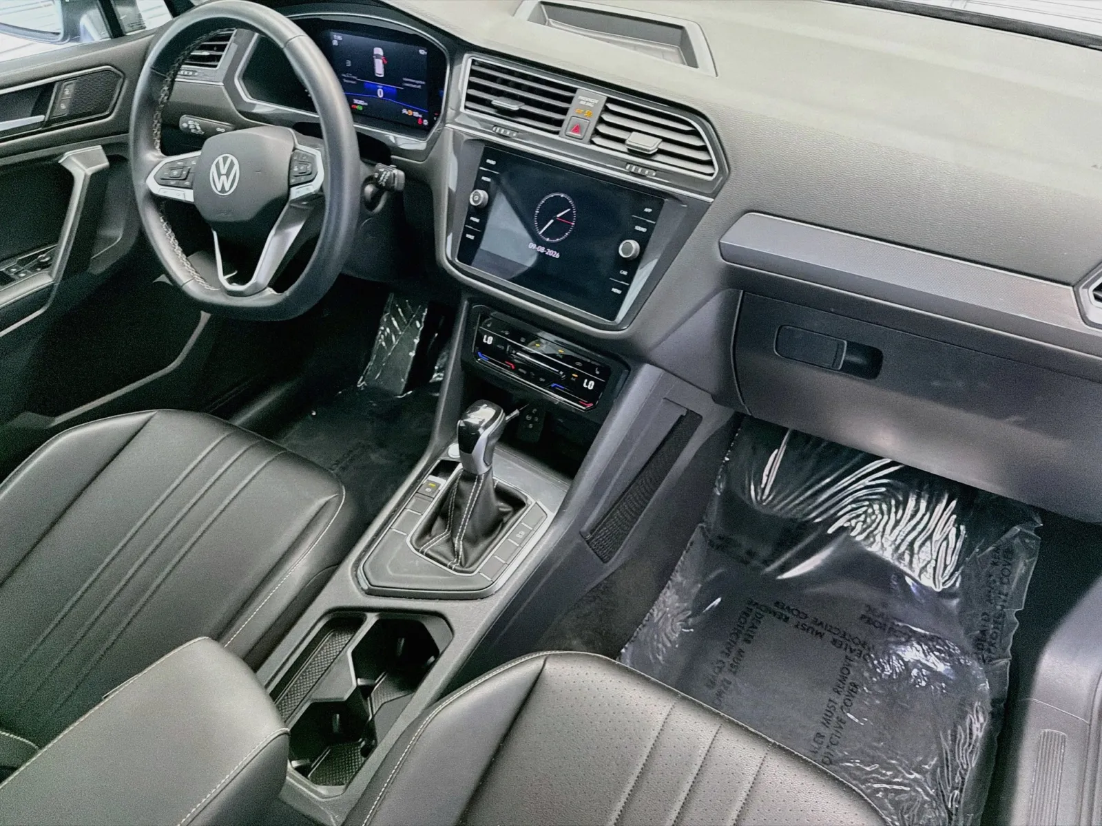 Volkswagen Tiguan photo 15