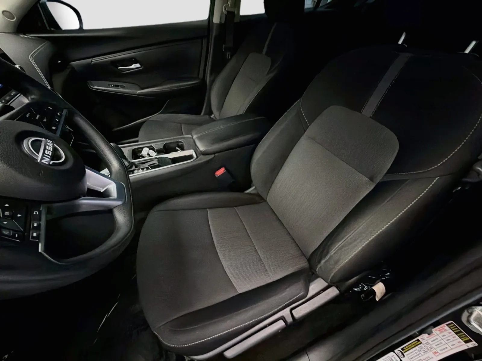 Nissan Sentra photo 10