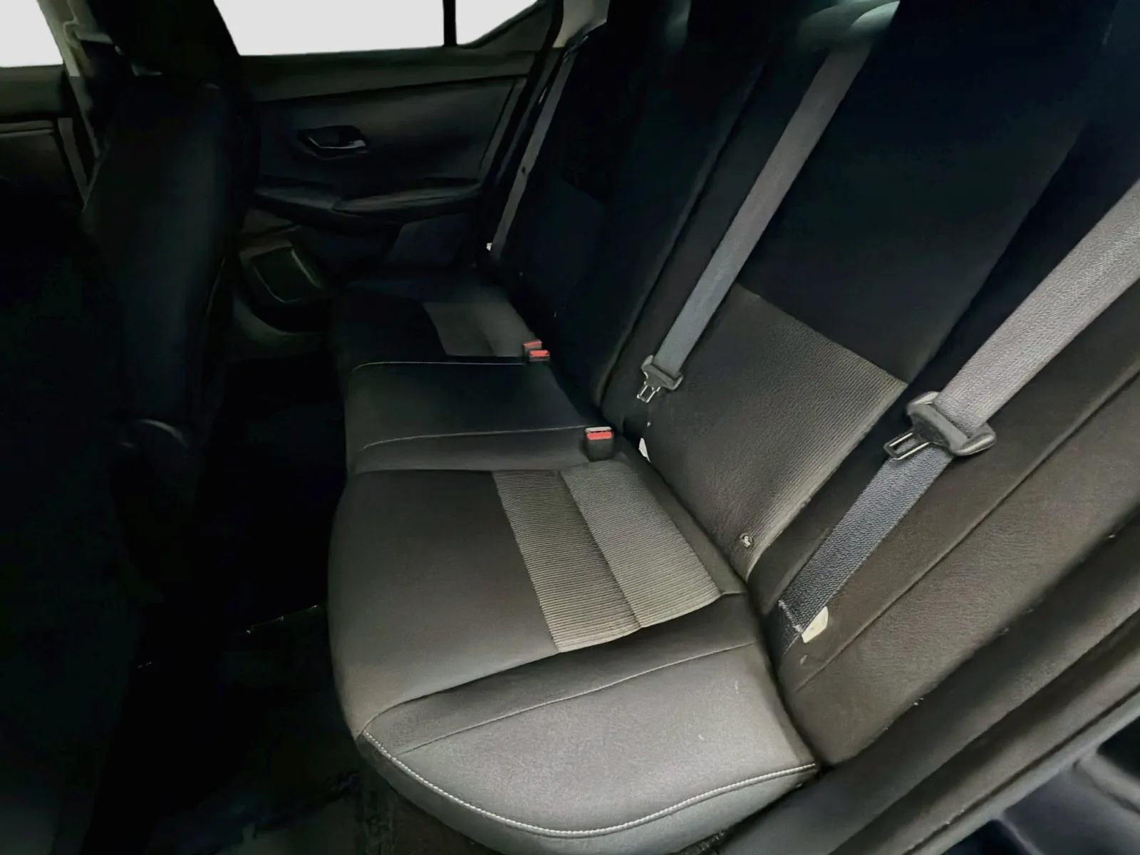 Nissan Sentra photo 12