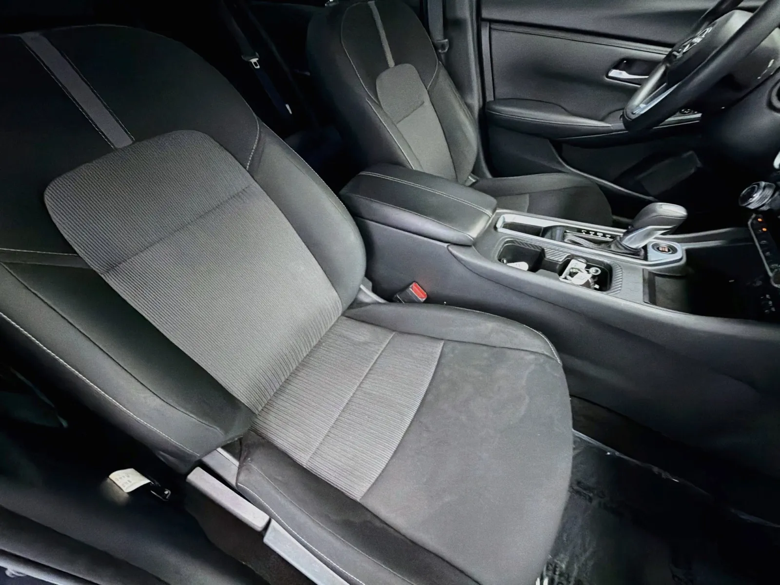 Nissan Sentra photo 14