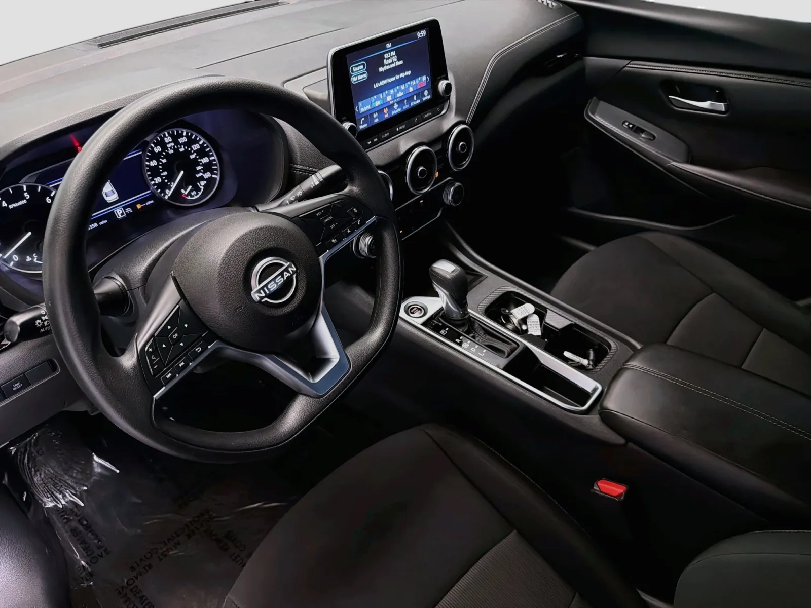 Nissan Sentra photo 7