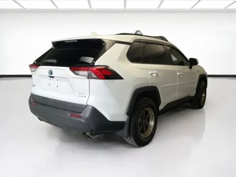 More photos of 2020 Toyota RAV4 Hybrid XLE at STG Montclair, CA