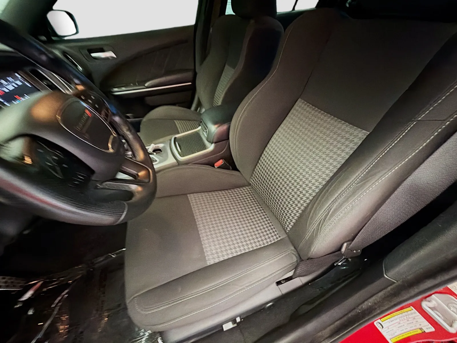 Dodge Charger photo 11