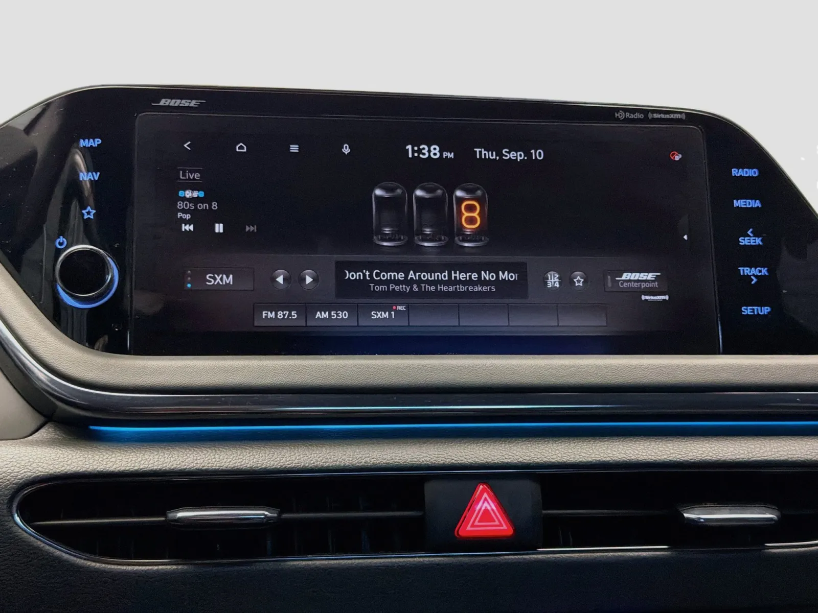Hyundai Sonata photo 9