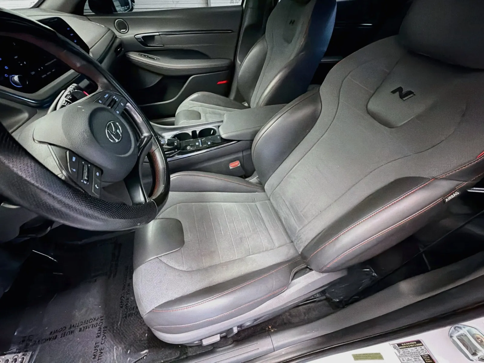 Hyundai Sonata photo 16