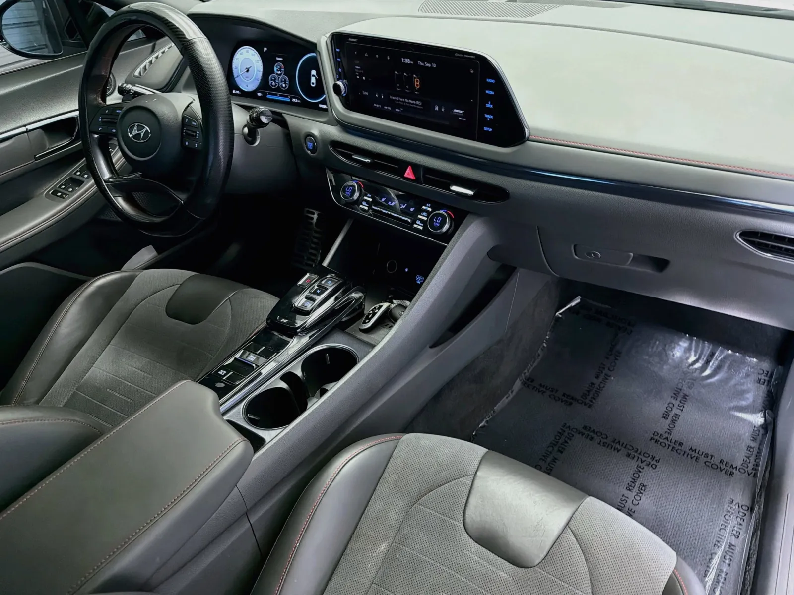 Hyundai Sonata photo 12