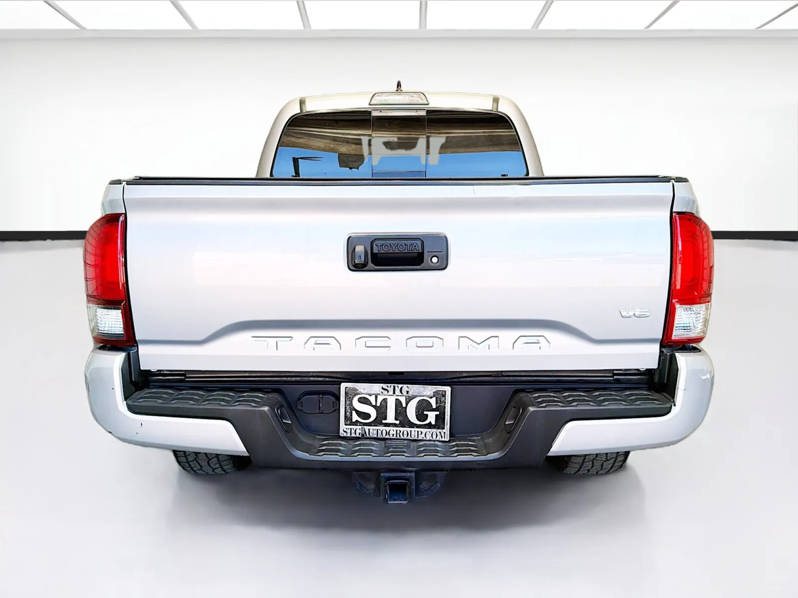 Toyota Tacoma photo 5