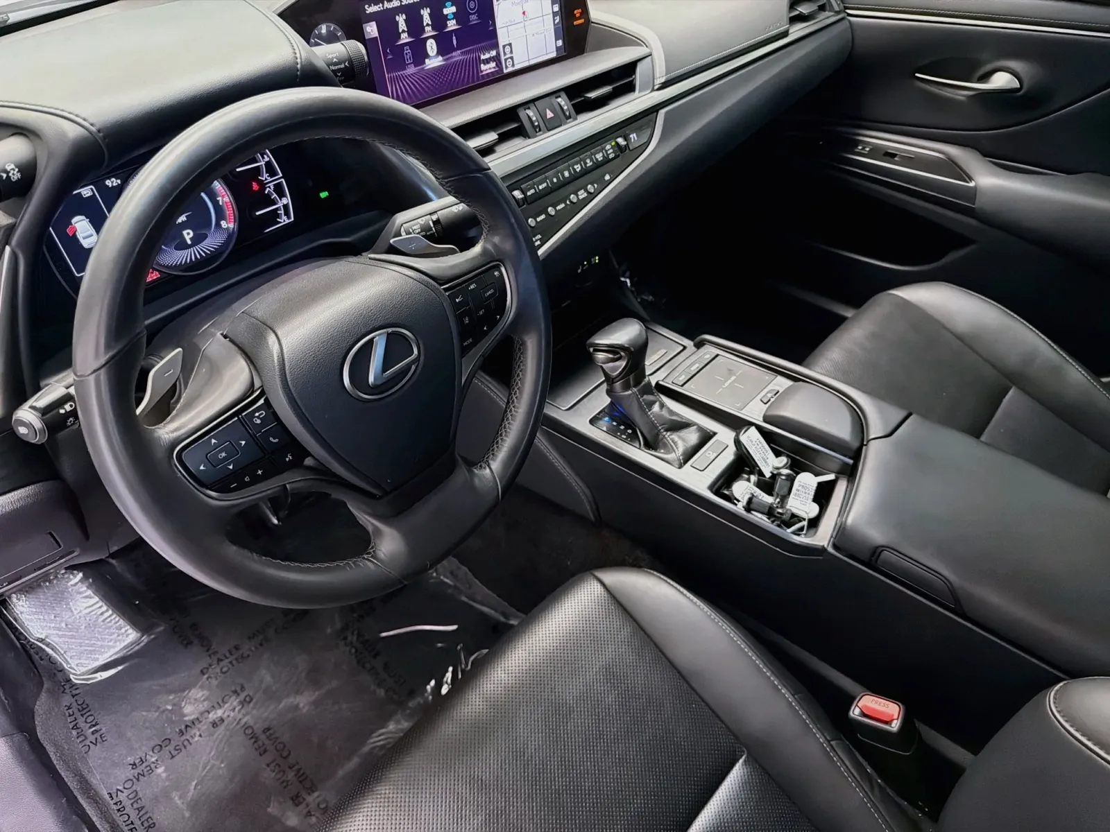 Lexus ES photo 7
