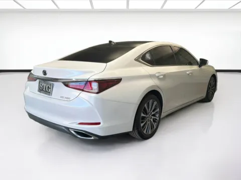 More photos of 2020 Lexus ES 350 at STG Montclair, CA
