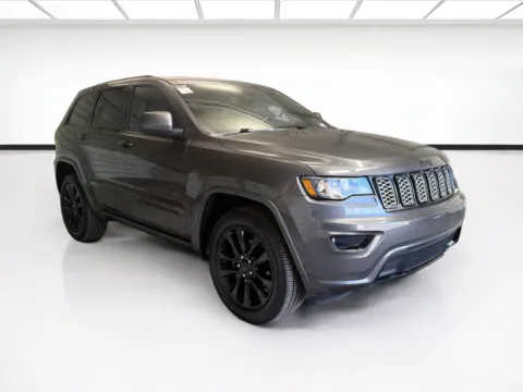 Another view of 2019 Jeep Grand Cherokee Altitude for sale in Montclair, CA at STG Montclair