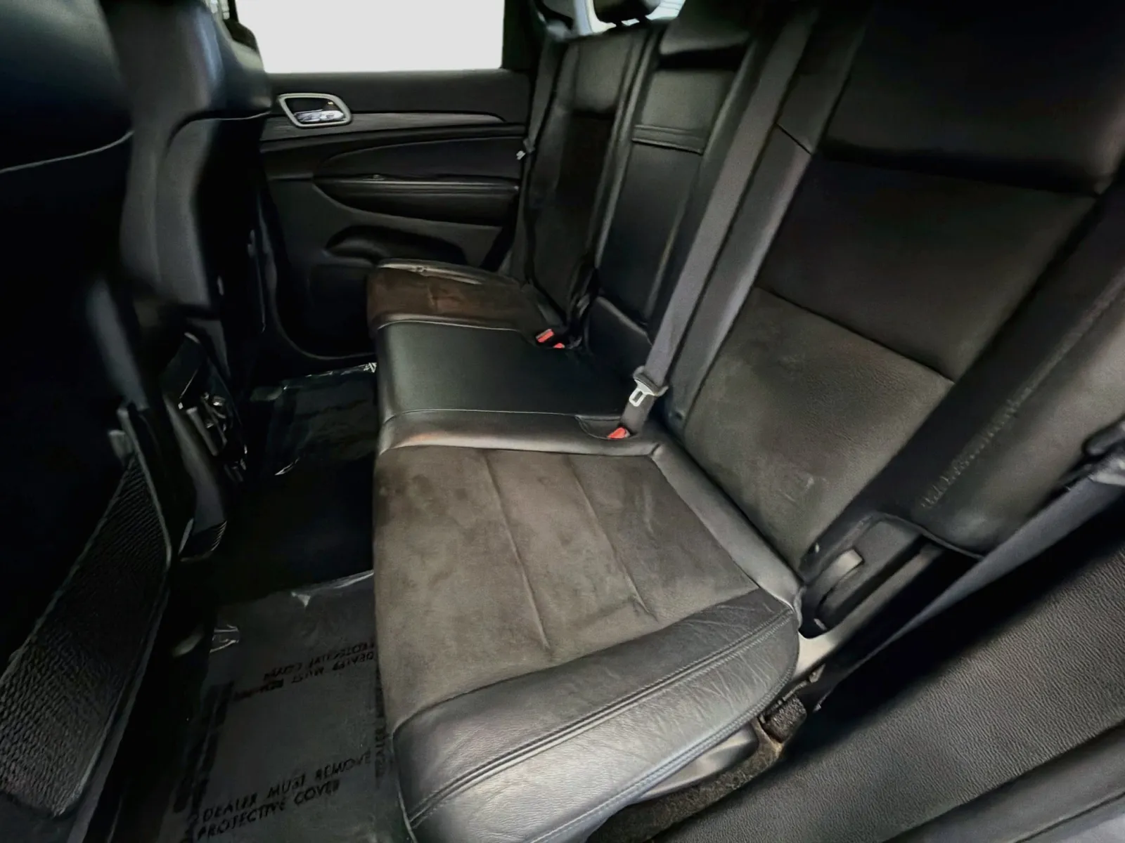 Jeep Grand Cherokee photo 13