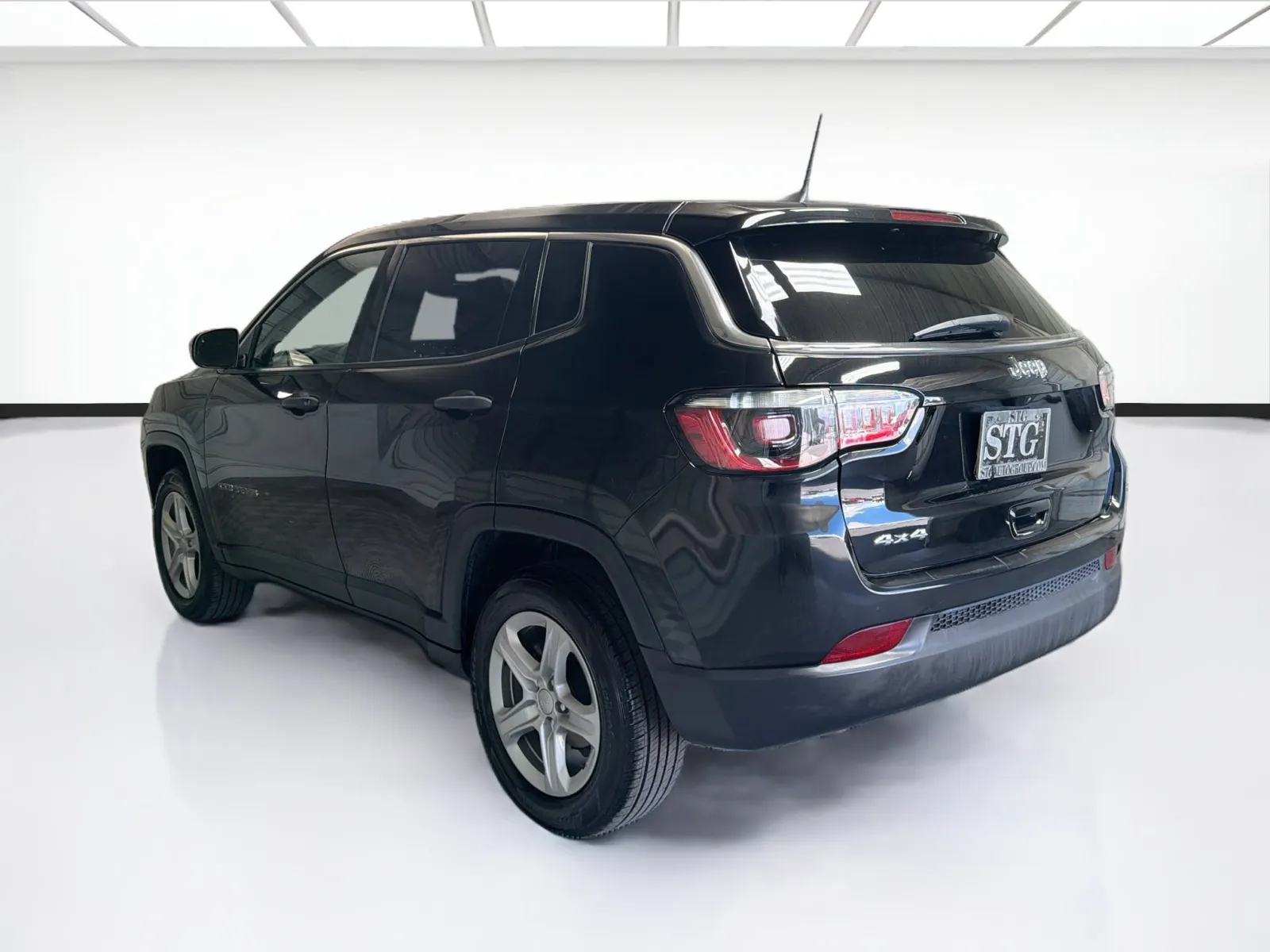 Jeep Compass photo 6