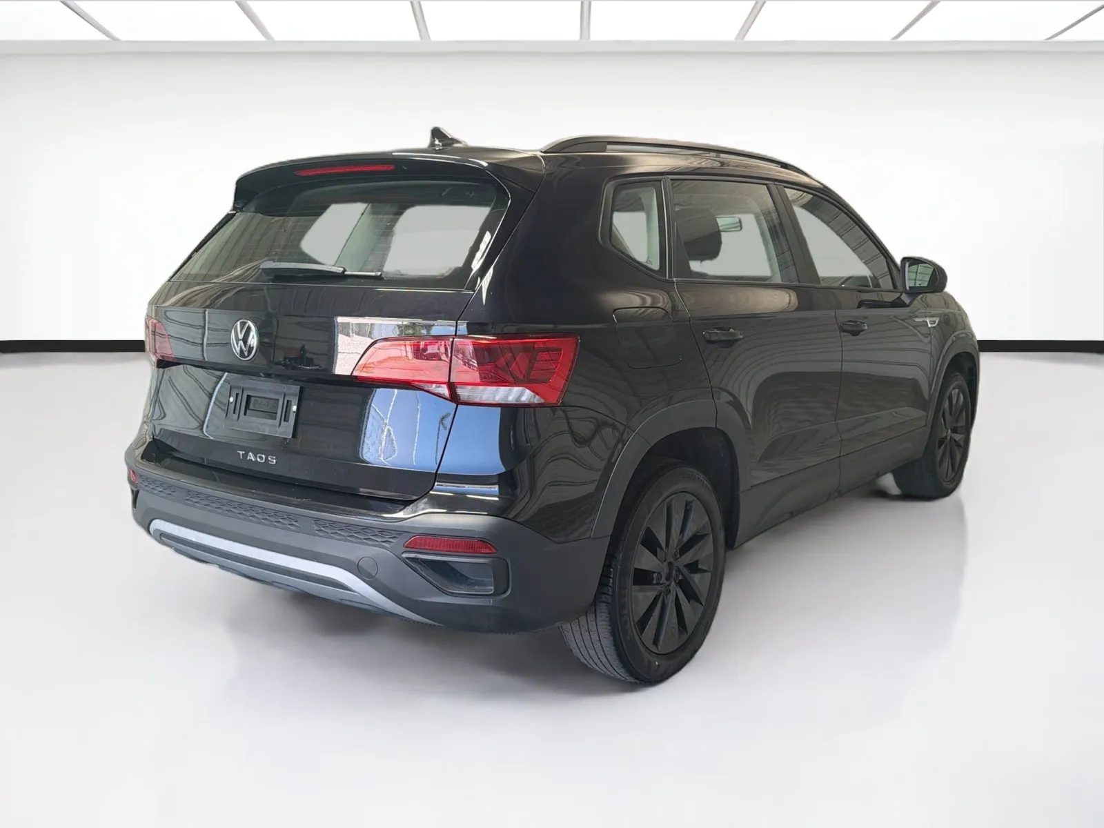 Volkswagen Taos photo 4