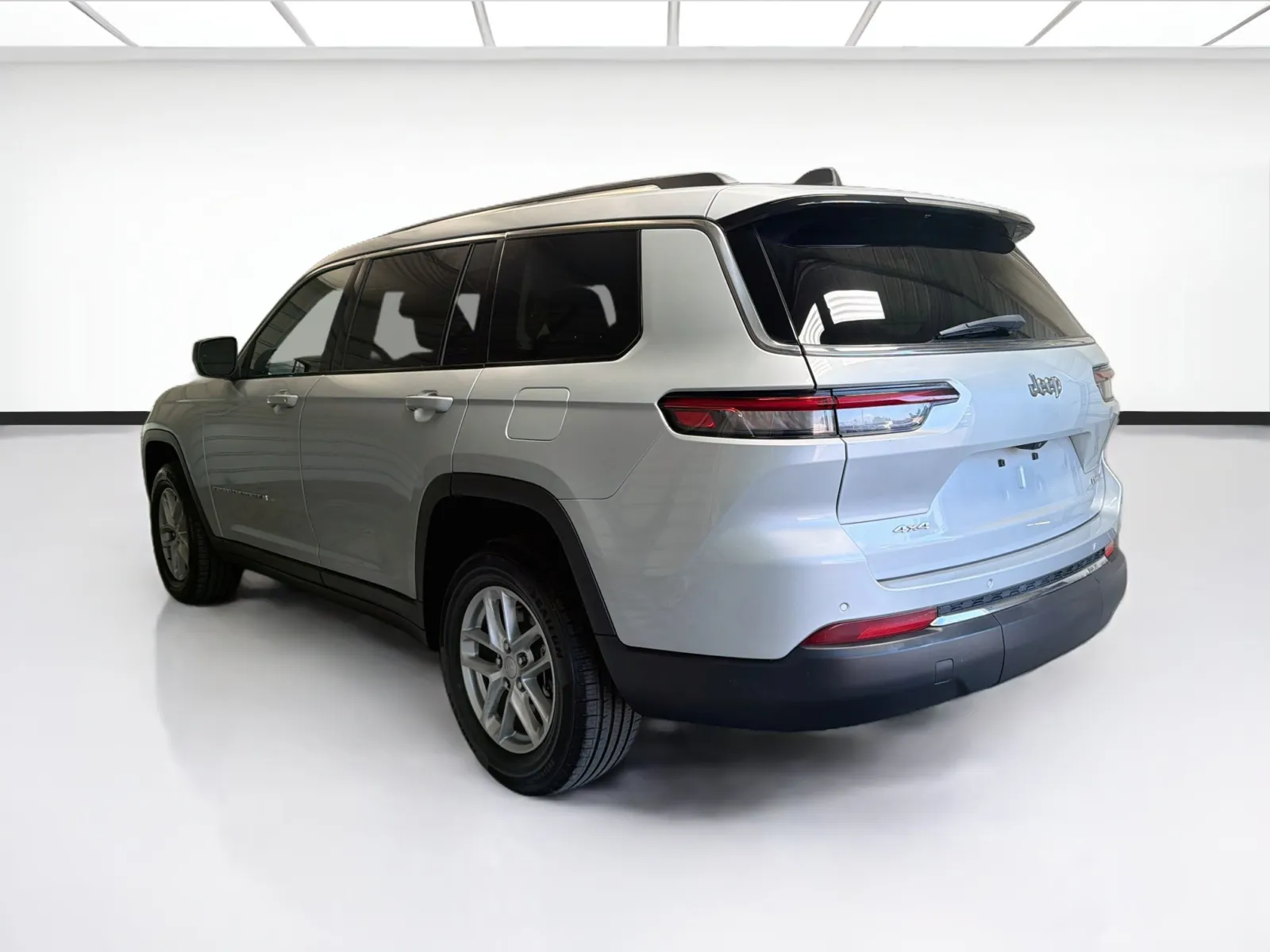Jeep Grand Cherokee L photo 6