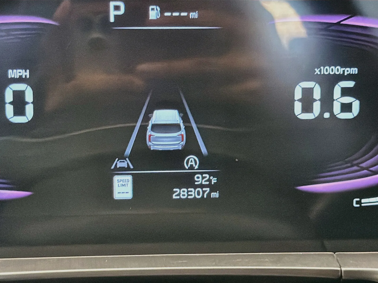 Kia Telluride photo 8