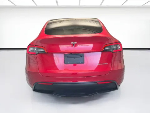 More photos of 2023 Tesla Model Y Long Range at STG Montclair, CA