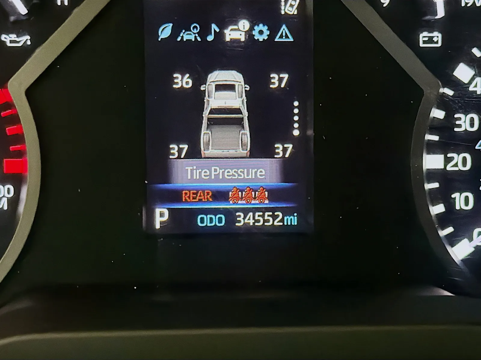 Toyota Tundra photo 8