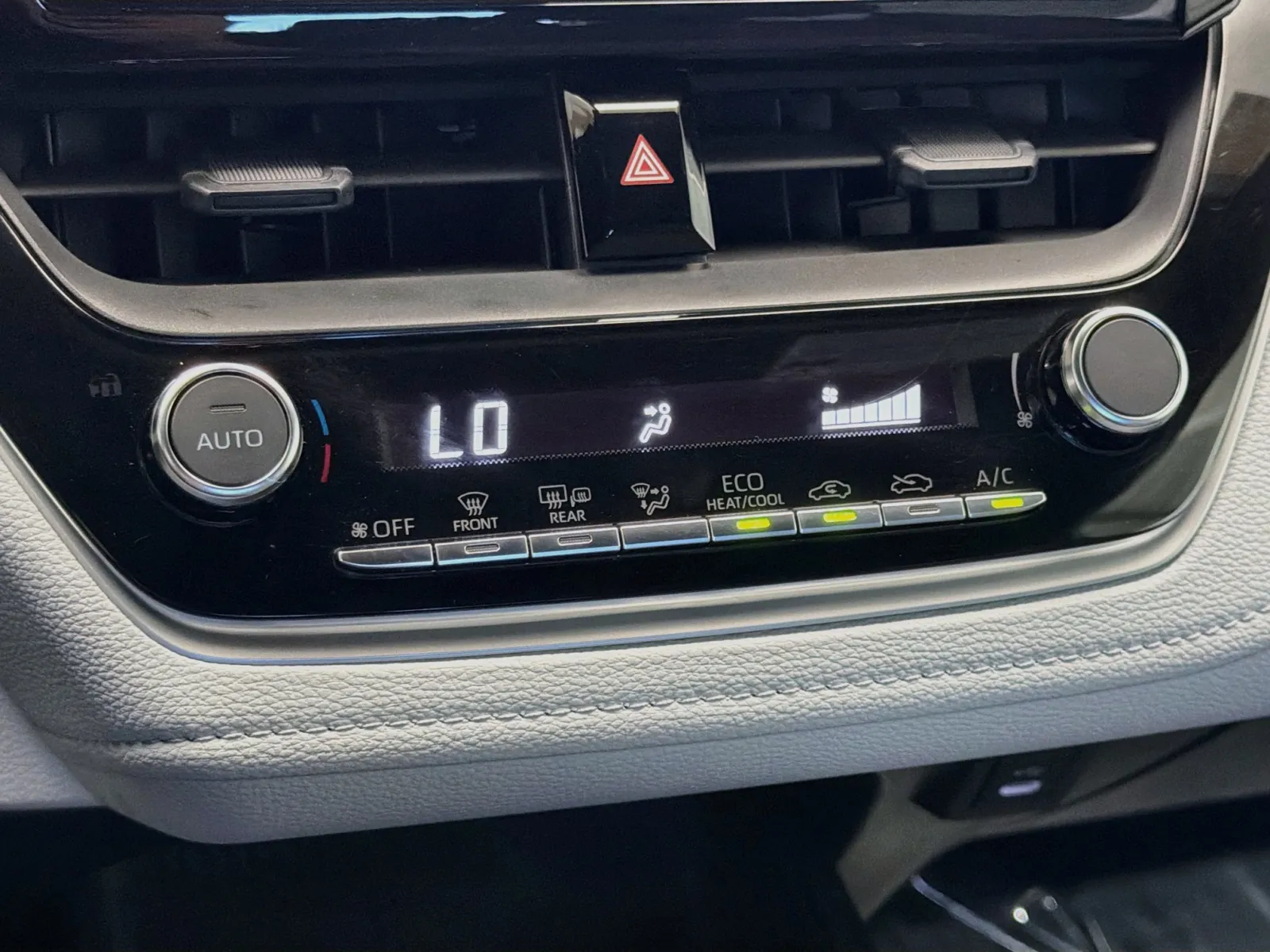 Toyota Corolla photo 9