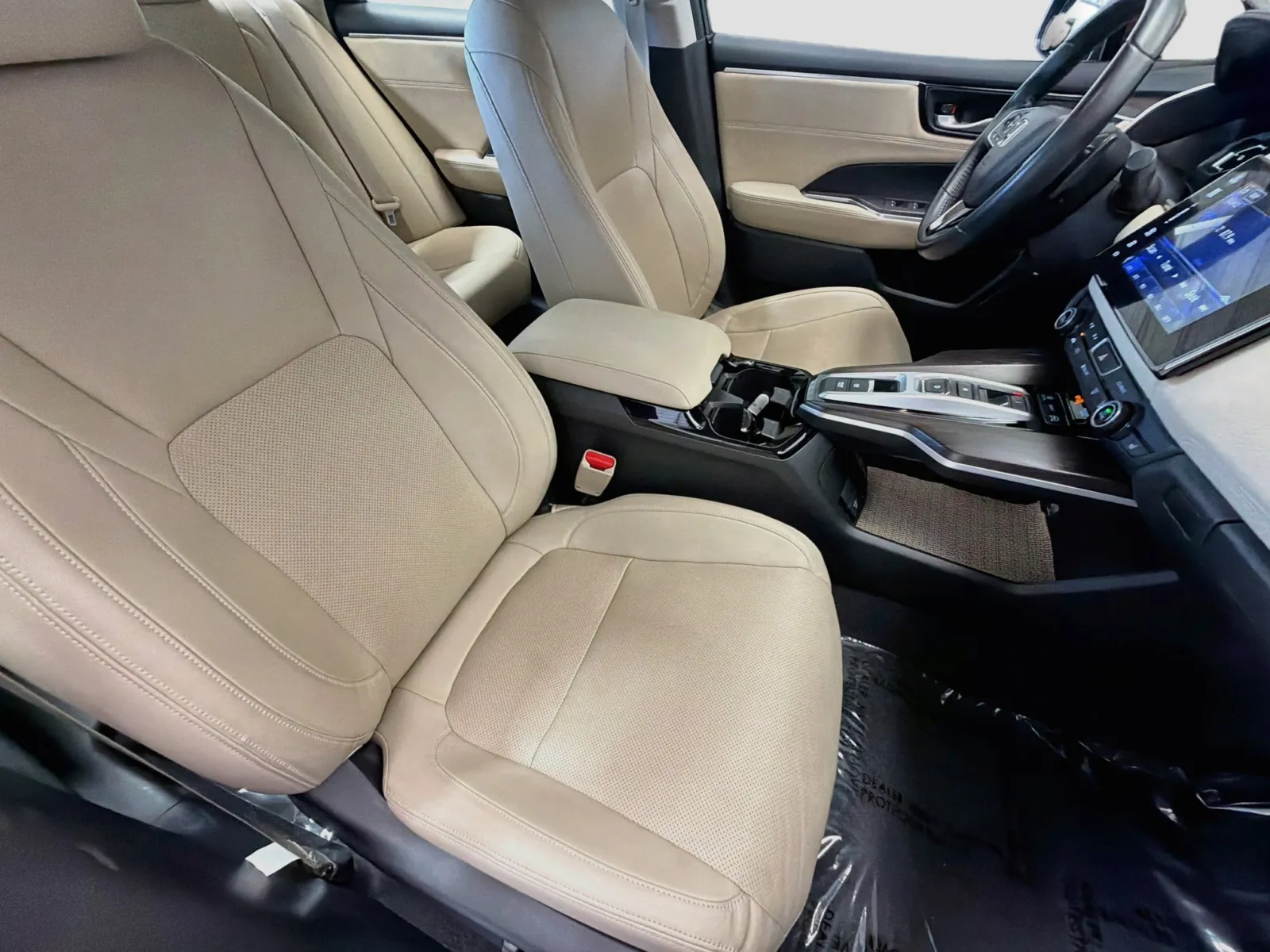 Honda Clarity photo 15
