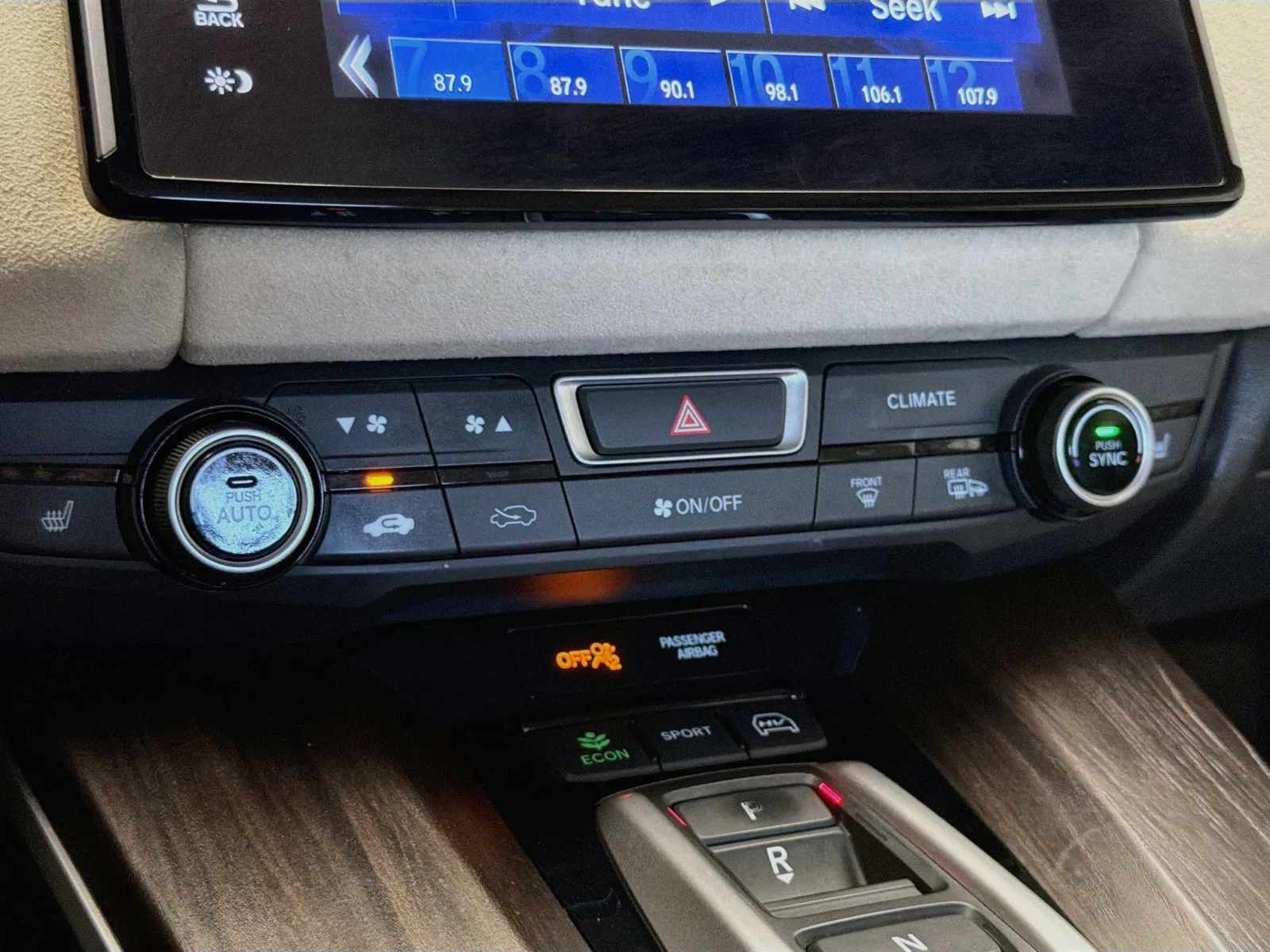 Honda Clarity photo 10