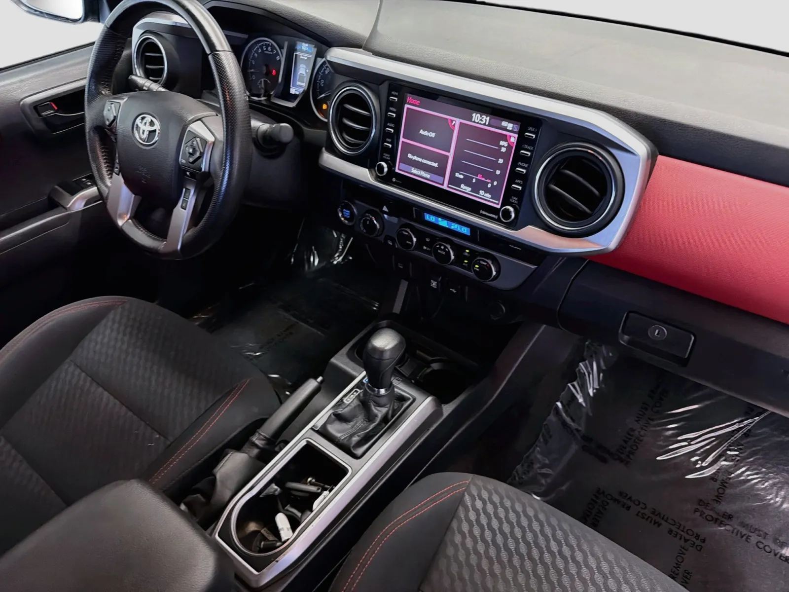 Toyota Tacoma photo 12