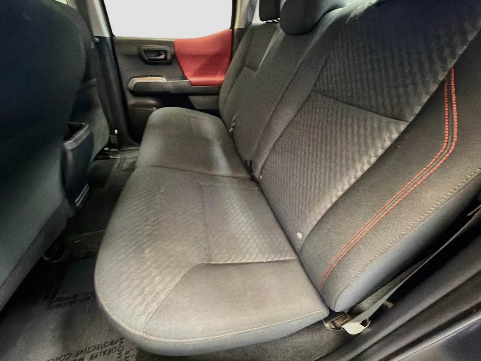 Toyota Tacoma photo 13
