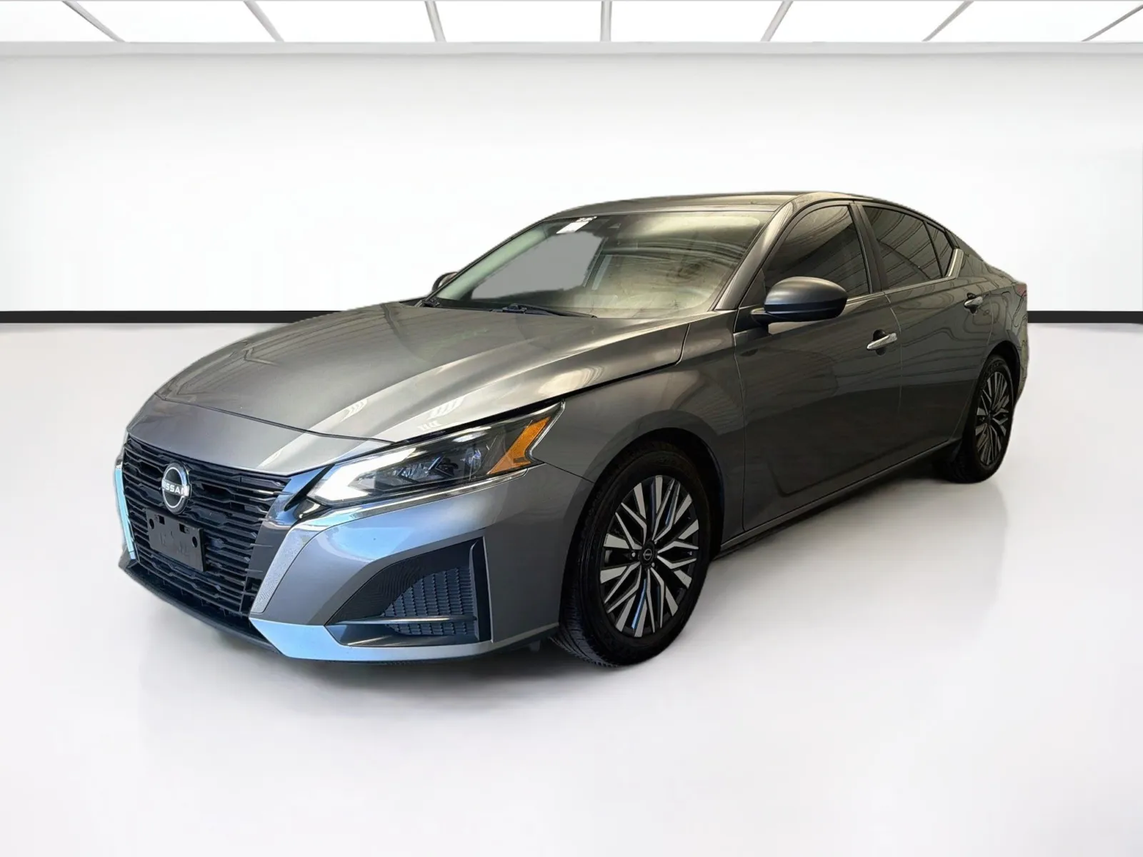 Gray 2024 Nissan Altima 2.5 SV for sale in Montclair, CA