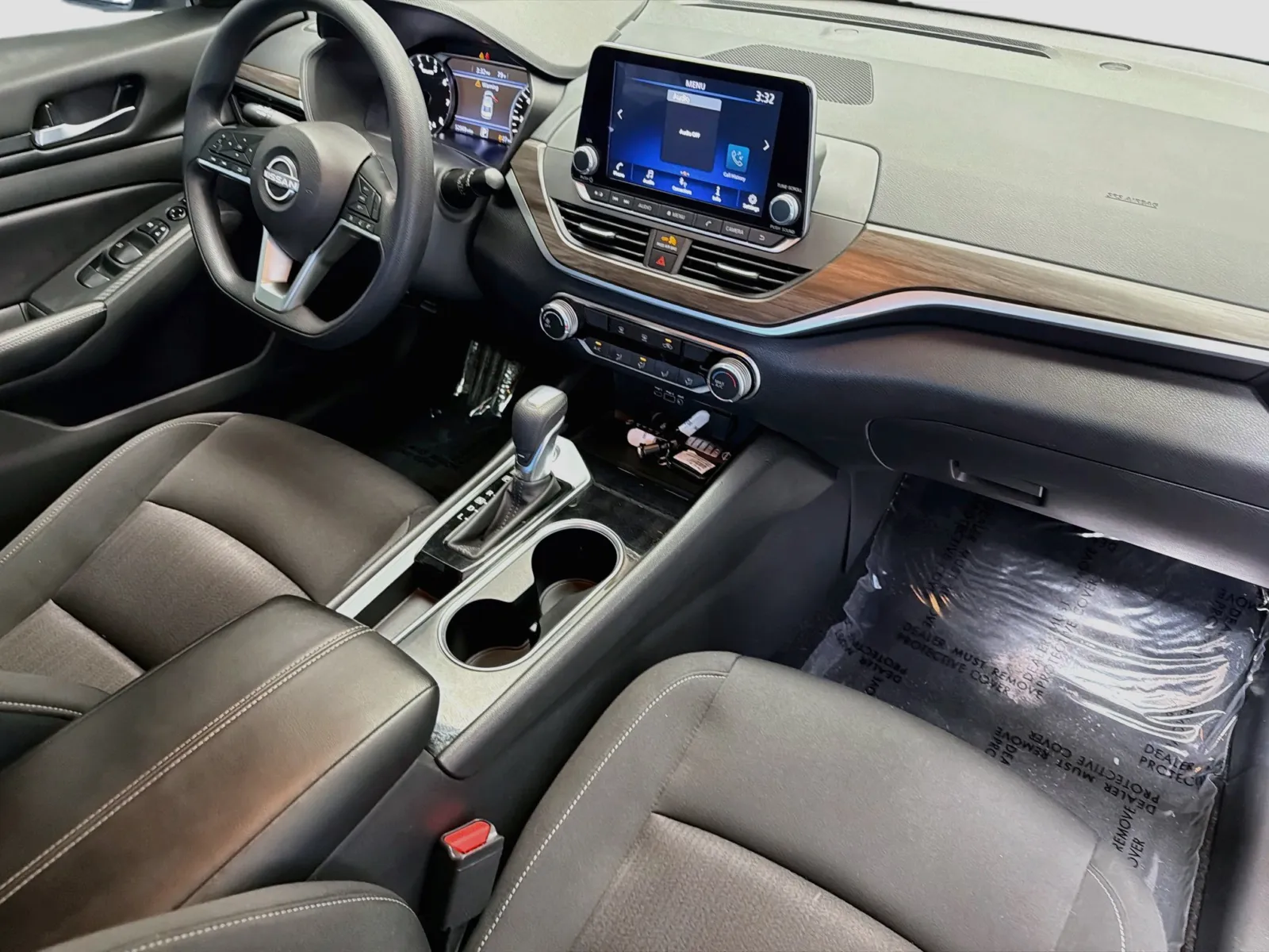 Nissan Altima photo 12