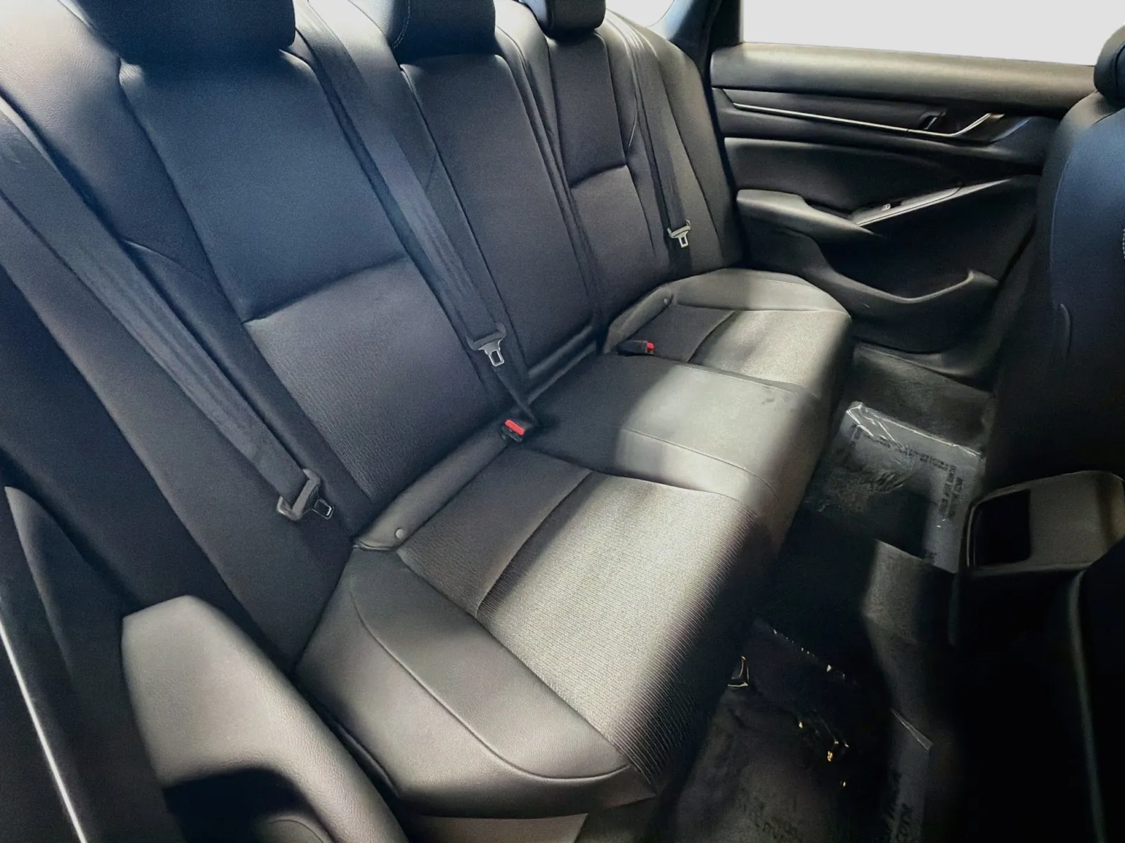Honda Accord photo 14