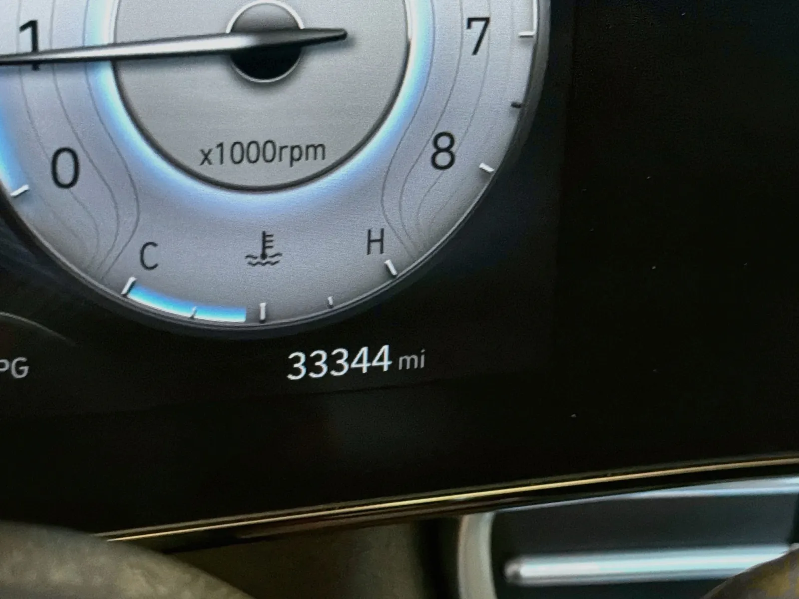 Hyundai Elantra photo 8