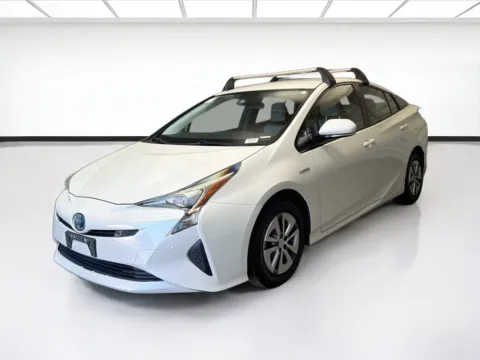 White 2018 Toyota Prius Three for sale in Montclair, CA