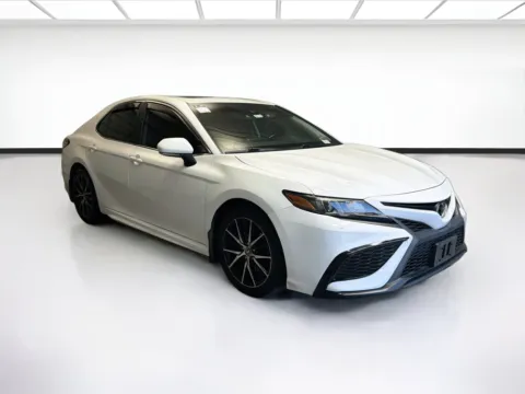 Another view of 2021 Toyota Camry SE for sale in Montclair, CA at STG Montclair