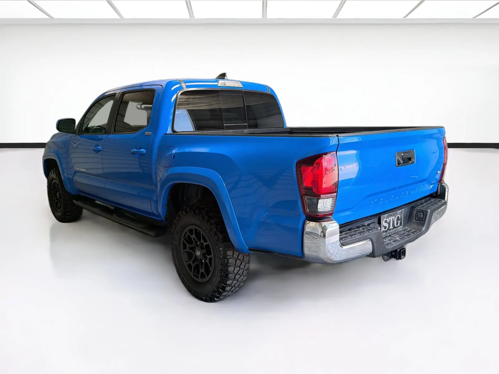 Toyota Tacoma photo 6