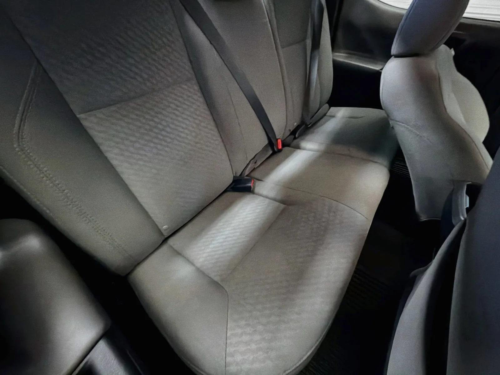 Toyota Tacoma photo 14