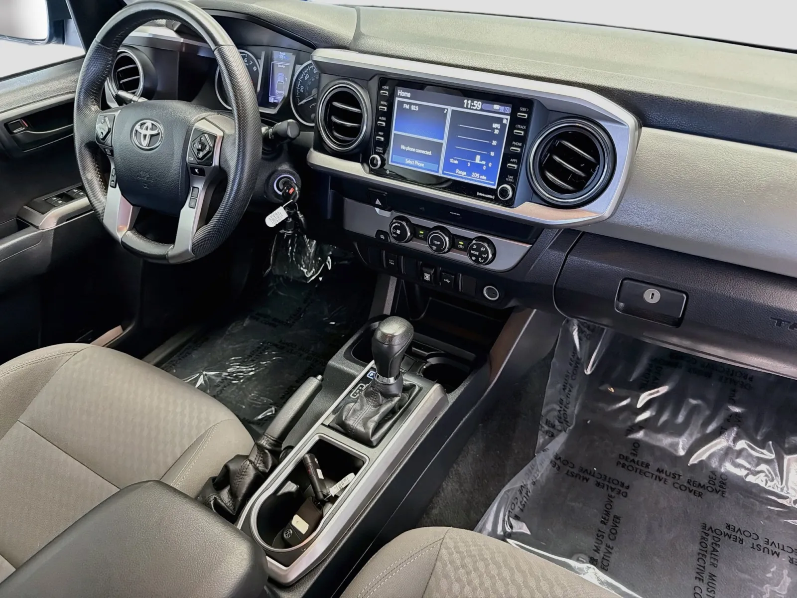 Toyota Tacoma photo 12