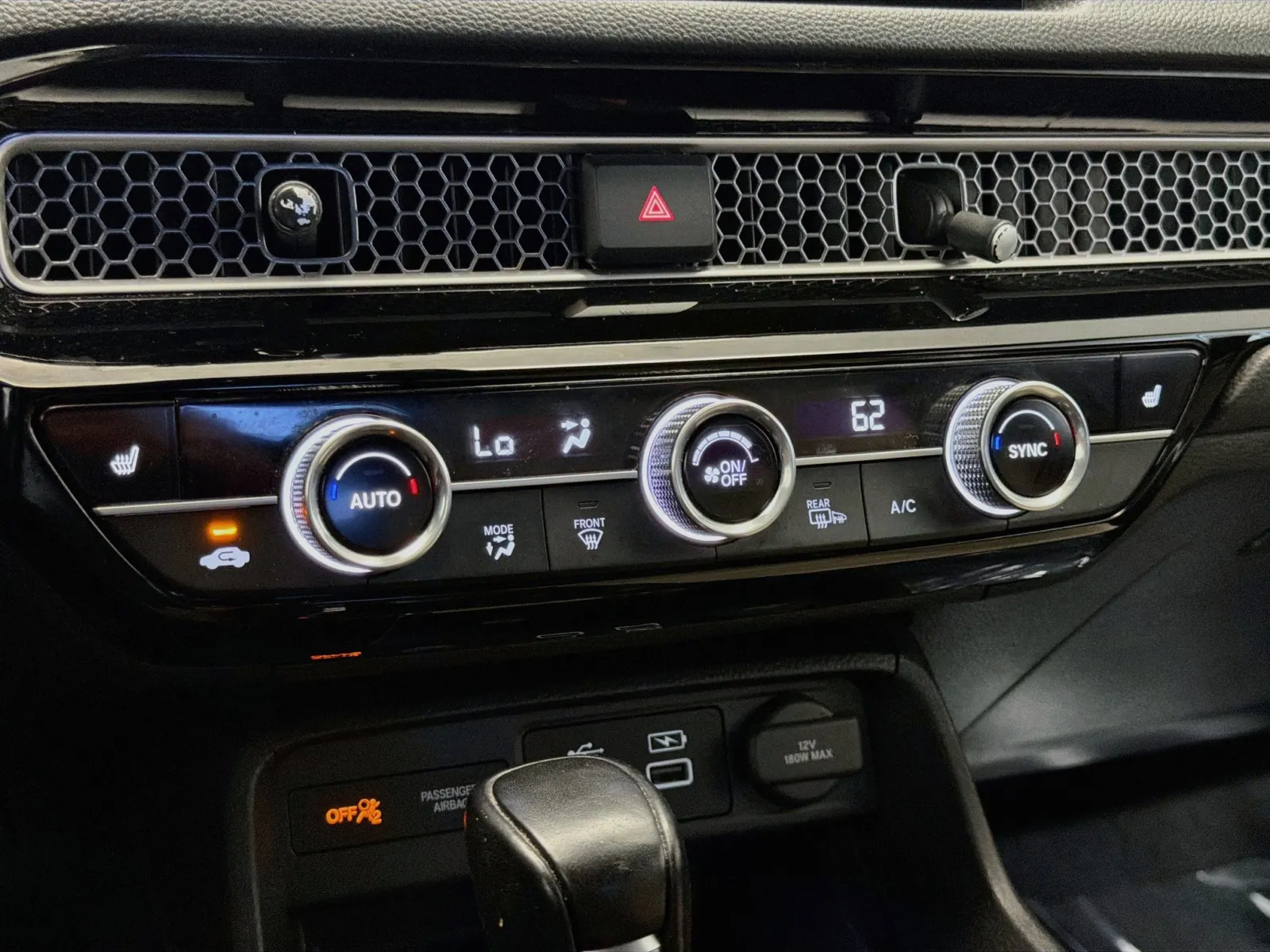 Honda Civic photo 10