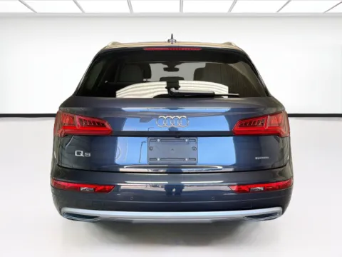 More photos of 2019 Audi Q5 2.0T Premium Plus quattro at STG Montclair, CA